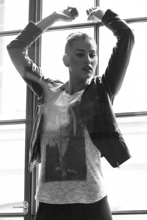 Suzanna 01